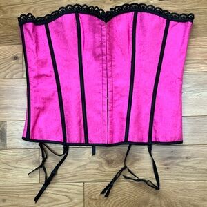 Chic Fuchsia Corset with Black Detailing